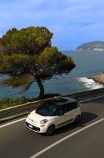 Fiat 500L 2012 года